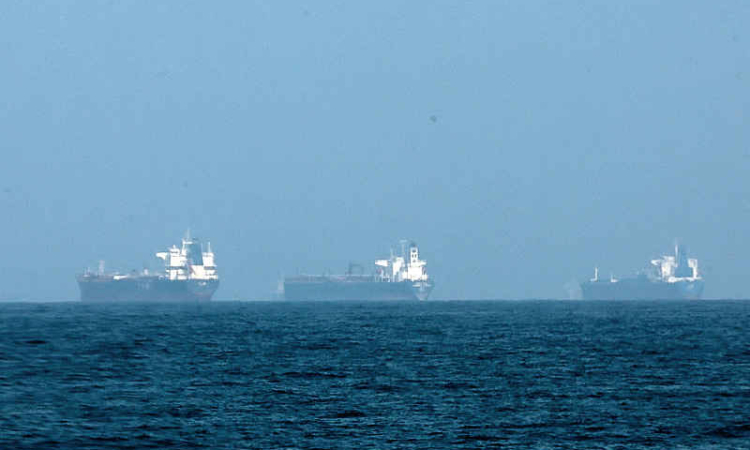 Trump orders oil tanker insurance support,  suggests US Navy could escort ships in Gulf